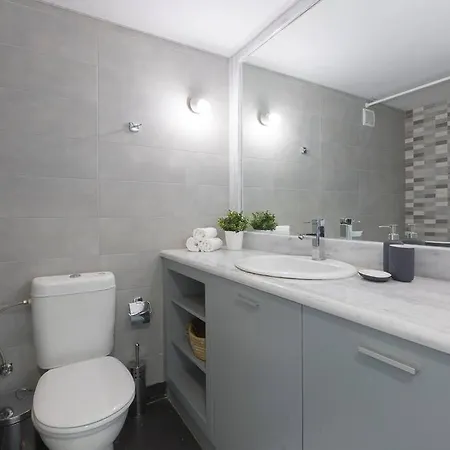 Lägenhet Ippokrateio Stylish City Loft Free Parking *