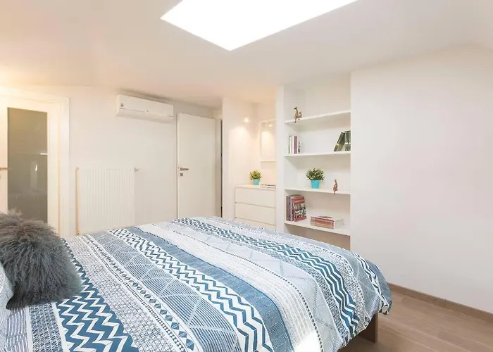 Lejlighed Ippokrateio Stylish City Loft Free Parking Thessaloníki