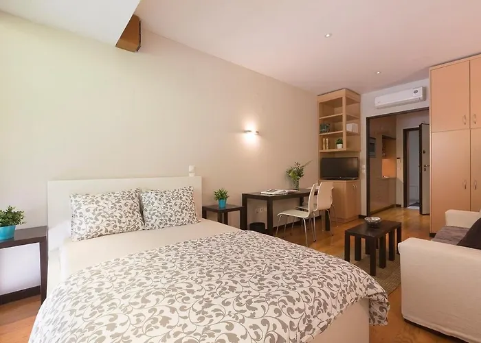 Ippokrateio Stylish City Loft Free Parking * Θεσσαλονίκη